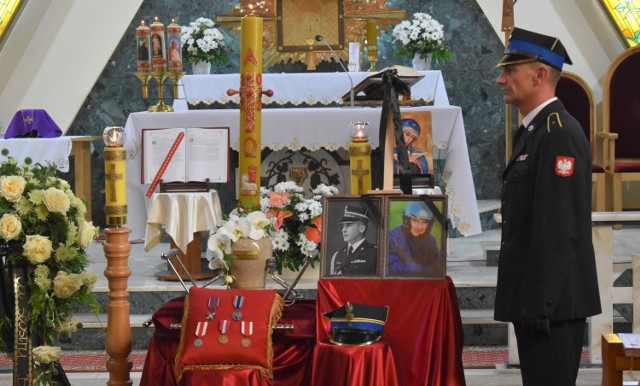W Kętach odbyły się uroczystości pogrzebowe mł. bryg. w stanie spoczynku Pawła Szczepańczyka