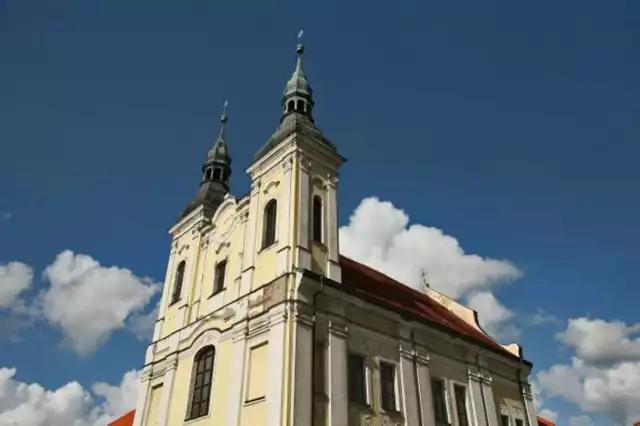 Msze święte w kościołach w Chojnicach