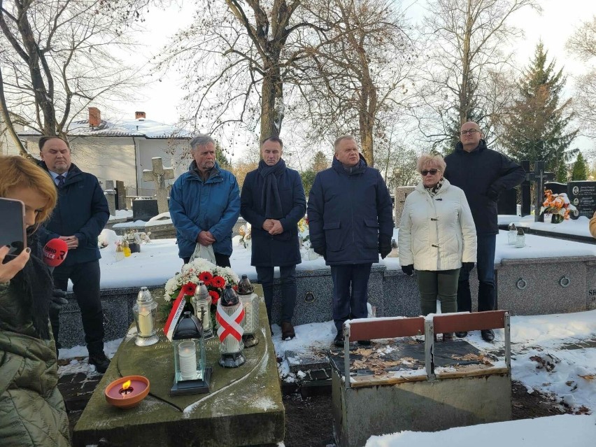 W Sandomierzu upamiętniono 193. rocznicę wybuchu Powstania Listopadowego. Piękna uroczystość. Zobacz zdjęcia