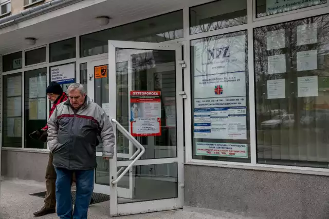 17.02.2016 krakow  
 przychodnia nfz  osiedle na kozlowce murator front
fot anna kaczmarz  / polska press