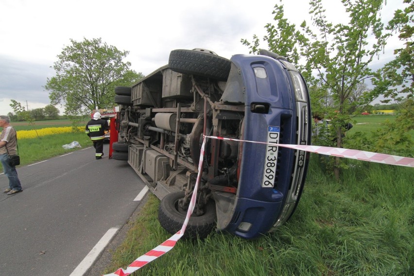 Śmiertelny wypadek na trasie z Bąkowa do Domaszczyna