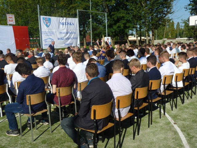 Rozpoczął się rok szkolny 2016/17. Miejska inauguracja w Koszalinie odbyła się w Zespole Szkół nr 10, czyli w popularnej "Samochodówce".

