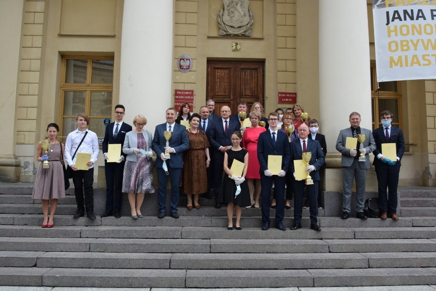 Najlepsi uczniowie w Lublinie nagrodzeni. Zobacz, które szkoły mają najwięcej laureatów konkursów