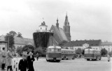 Tak kiedyś wyglądała komunikacja autobusowa w Olkuszu i Chrzanowie. Historia od "ogórków" do solarisów. Zdjęcia archiwalne