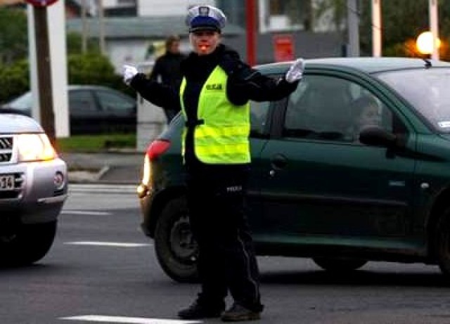 Rozbita ciężarówka i gigantyczny korek w kierunku centrum - to ...