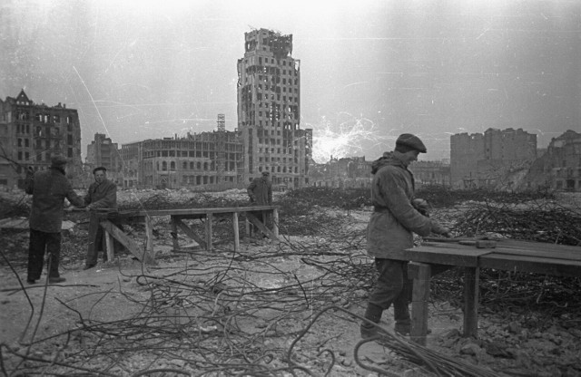 Jarosław Kaczyński: Polska wystąpi o reparacje wojenne, o odszkodowania za to wszystko, co Niemcy uczynili w Polsce w ciągu lat 1939-1945.