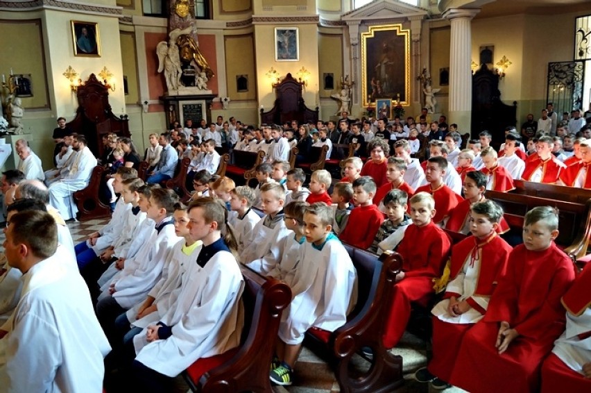 Piłkarski turniej ministrantów i lektorów z diecezji łowickiej [Zdjęcia i wyniki]