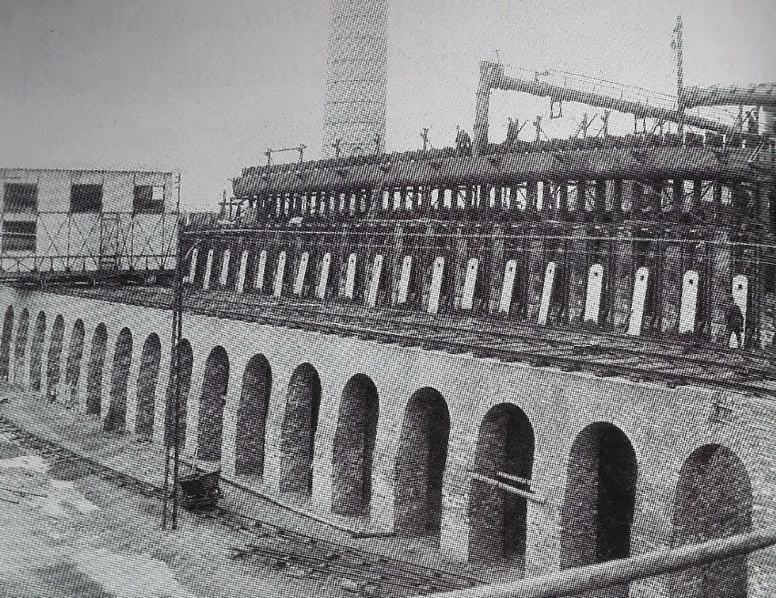 Rok 1913. Budowa baterii nr 3
- Budowę koksowni rozpoczęto w...
