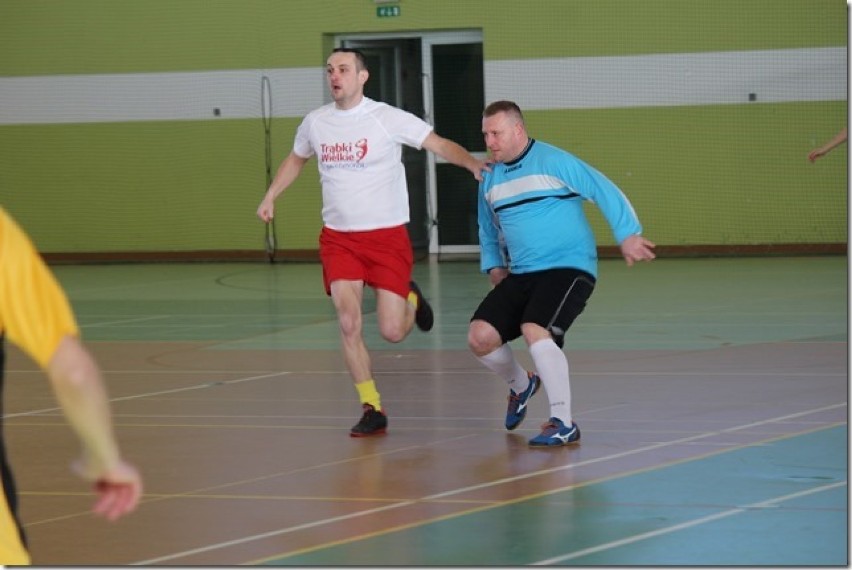 Reprezentacje gmin rozegrały Mistrzostwa Powiatu Gdańskiego w futsalu. Zobaczcie zdjęcia