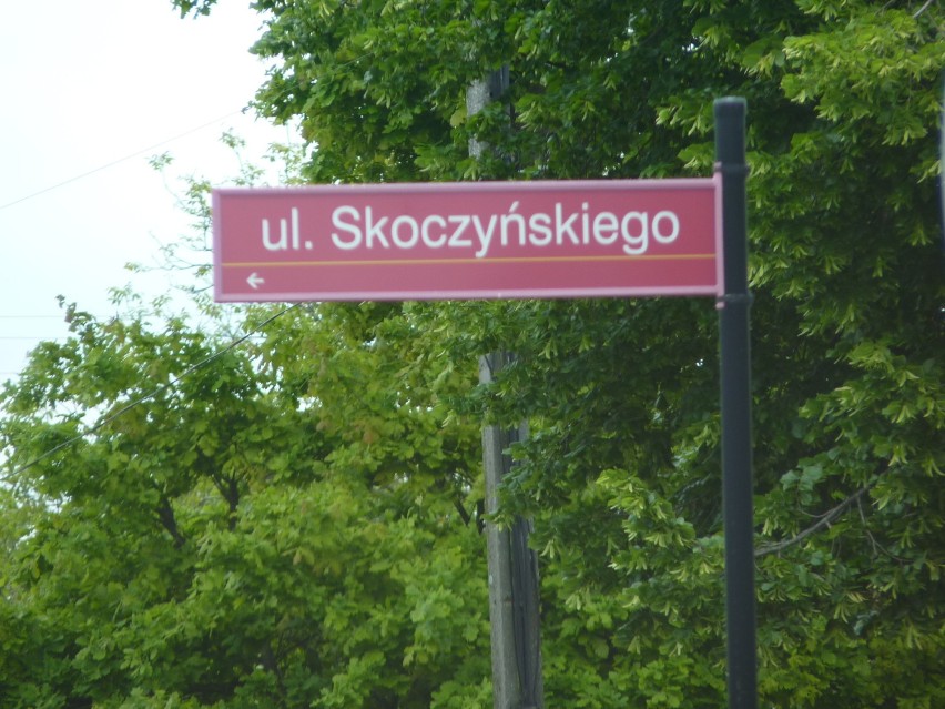 Radomsko: ulica Skoczyńskiego zostaje, ale będzie tablica informacyjna o patronie