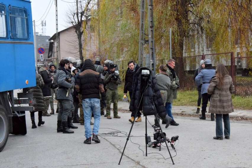 Na planie zdjęciowym "Zomozy", ulica Maślana na kieleckim...