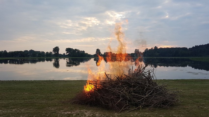 Noc świętojańska w Górze Bałdrzychowskiej