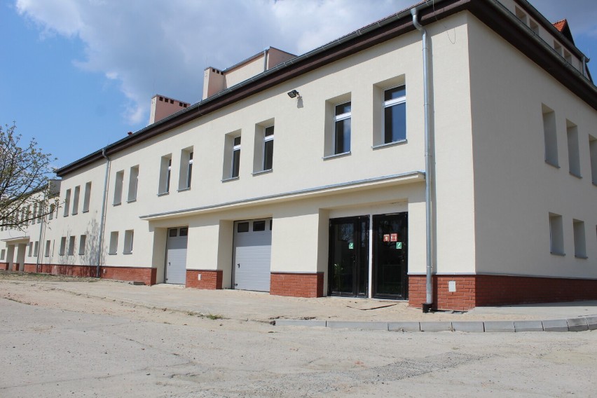 Centrum Kształcenia i Wychowania OHP w Pleszewie gotowe do rozpoczęcia roku szkolnego 2021/2022. W okresie wakacyjnym w obiektach placówki trwały drobne prace modernizacyjne i porządkowanie terenu