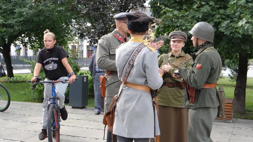 Namiot Niepodległości w Zduńskiej Woli