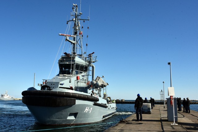 Port wojenny w gdyni - artykuły | Gdynia Nasze Miasto