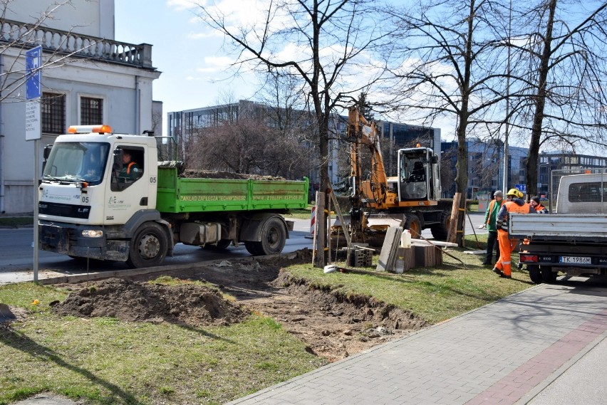 Zmiany w centrum Kielc. Powstaną nowe przystanki (ZDJĘCIA) 