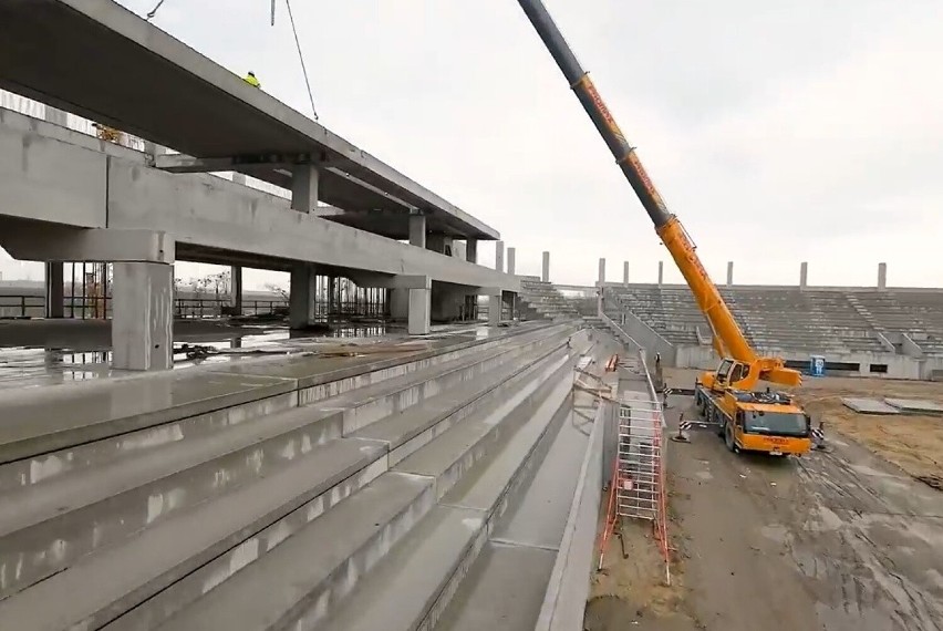 Tak postępuje budowa stadionu w Opolu.