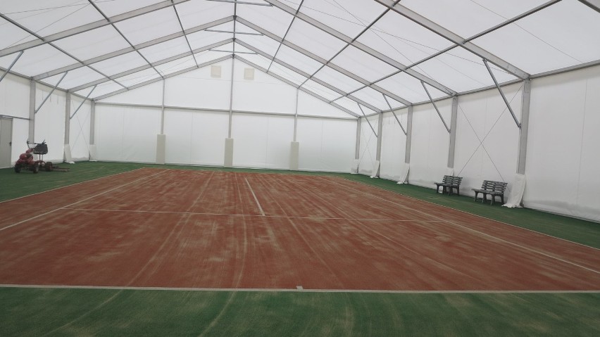 Kwidzyńskie Centrum Sportu i Rekreacji zaprasza na zadaszony kort tenisowy 