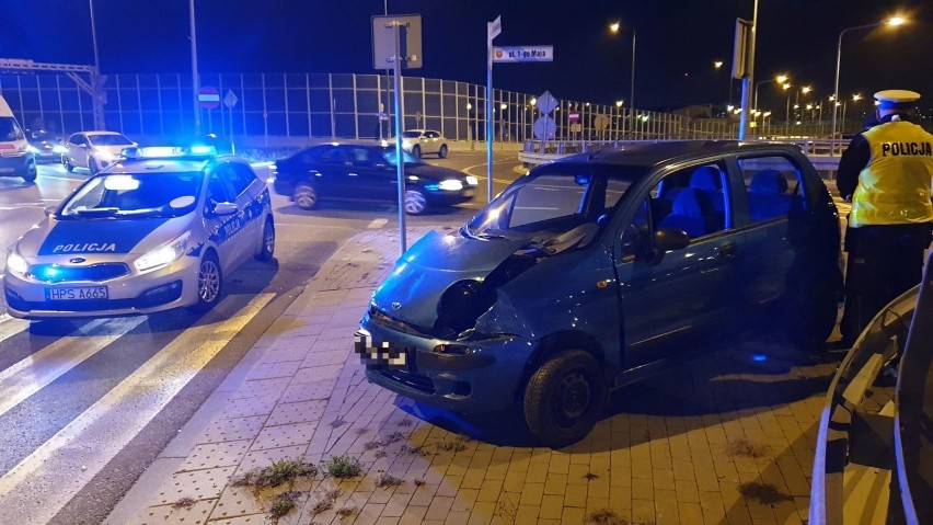 Znów wypadek na feralnym skrzyżowaniu w Kielcach! Duże utrudnienia (ZDJĘCIA) 