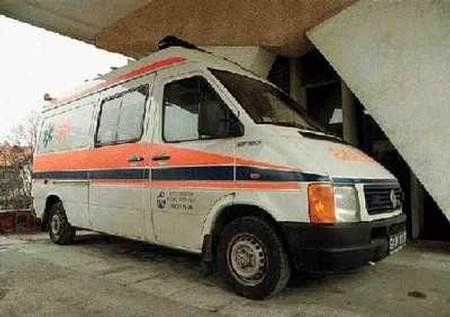 Ambulans należący do instytutu