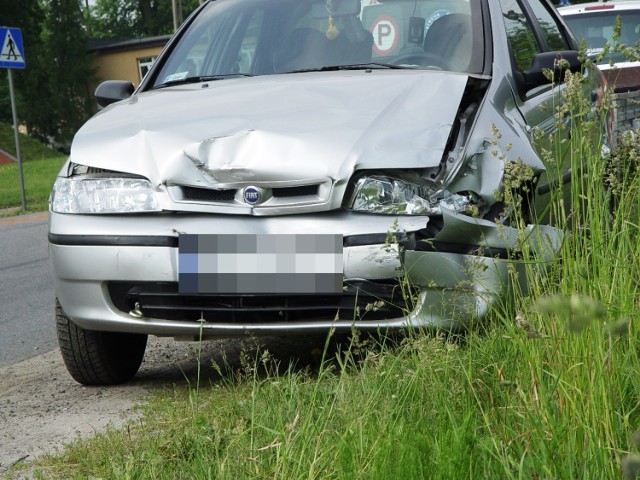 Zderzenie samochodów w Złoczewie