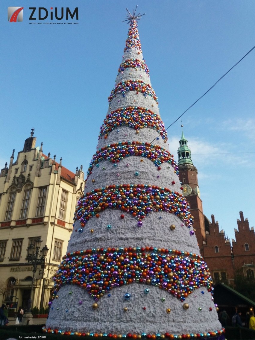 Tak będzie rozświetlony Wrocław na święta. Zobacz, gdzie i w jakich kolorach! 