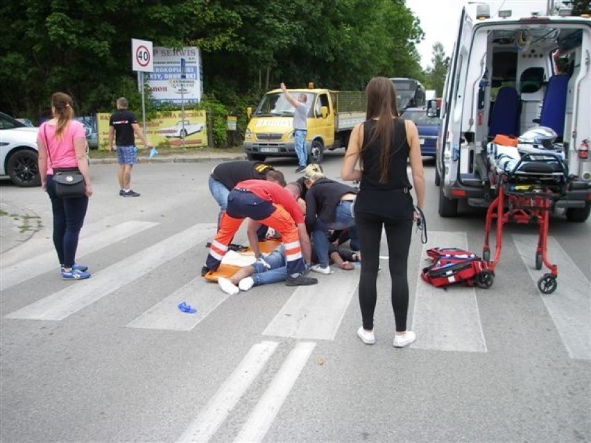 Groźny wypadek w Kielcach. Motocyklista w szpitalu