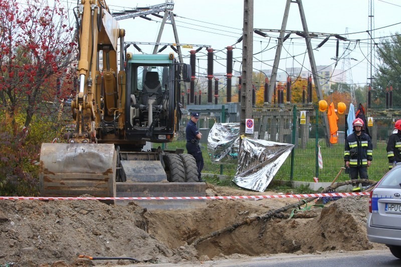 Wypadek na Jaroczyńskiego. Dwie osoby przysypane ziemią!