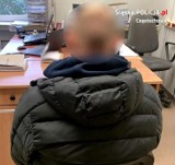 Policja zatrzymała trzech pseudokibiców, którzy pobili w jednym z bloków w centrum Częstochowy pobili sześciu mieszkańców