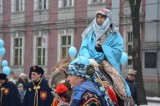 Orszak Trzech Króli 2016 Zabrze: Barwne tłumy na ulicach [ZDJĘCIA]