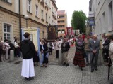 Boże Ciało Jelenia Góra. Jutro (26 maja) ulicami przejdą procesje. Będą utrudnienia w ruchu. Gdzie?