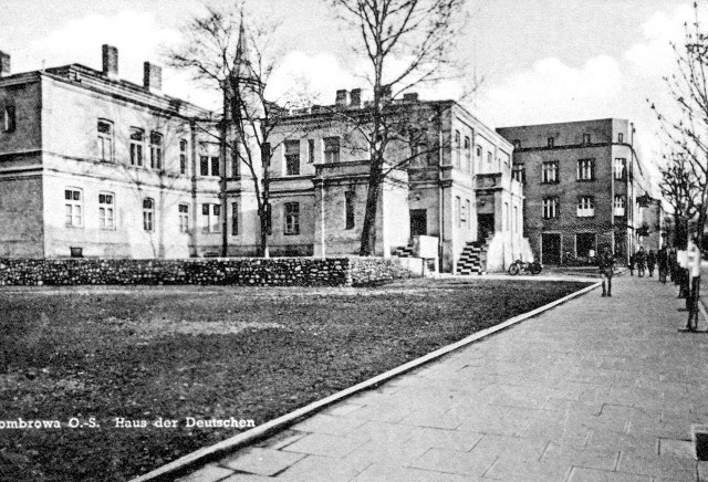 W czasie II wojny światowej budynek został otynkowany i przebudowany. Mieścił się tu Dom Niemiecki
