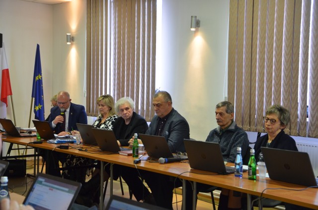 Radni Rady Powiatu Hajnowskiego zdecydowali o wygaszeniu mandatu Bogusława Łabędzkiego