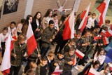 W wielu szkołach odbyły się uroczystości związane z odzyskaniem przez Polskę Niepodległości. Jak było w ZSA?