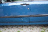 43-latek z Kielc uszkodził auta [zdjęcia]