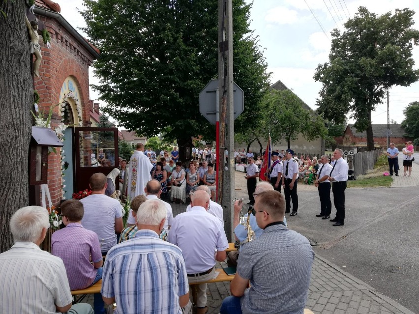 Obchody ku czci św. Anny w Wierzbiu. Msza, mecz i tańce!