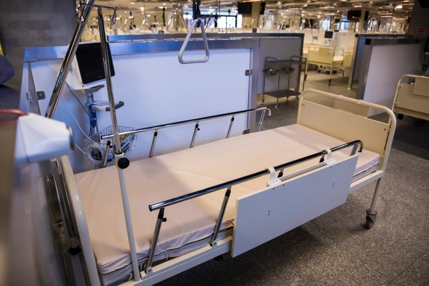 Fundacja WOŚP kupiła 1340 łóżek dla pacjentów z COVID-19 w...
