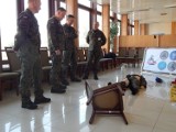 Generał brygady z wizytą w usteckim CSMW na egzaminie ratowników