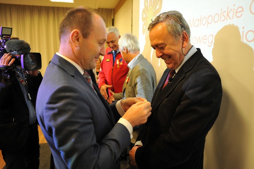 Medal "Krzyż Małopolski" dla Andrzeja Wojdyły (wiceprezes...