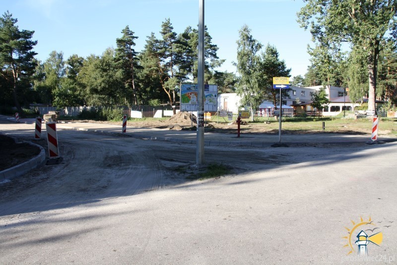 Trwa przebudowa i budowa dwóch ulic w Jarosławcu