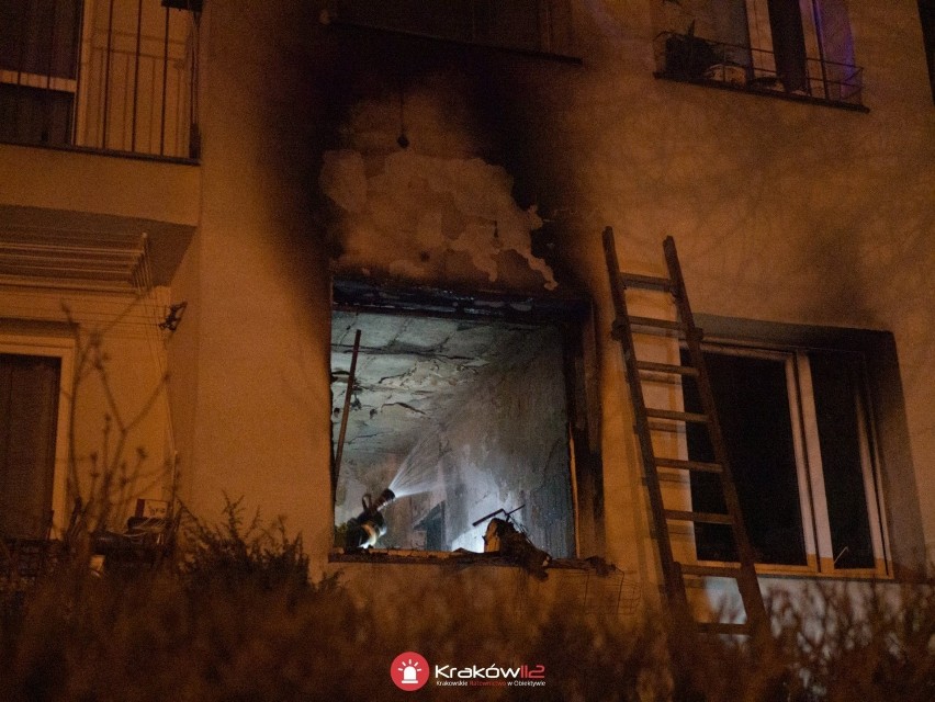 Kraków. Pożar w bloku na osiedlu Na Stoku