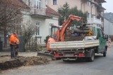 Jeśli zima nie zaskoczy, to w tym roku zakończą się remonty jarosławskich ulic. Jakich konkretnie? [FOTO]