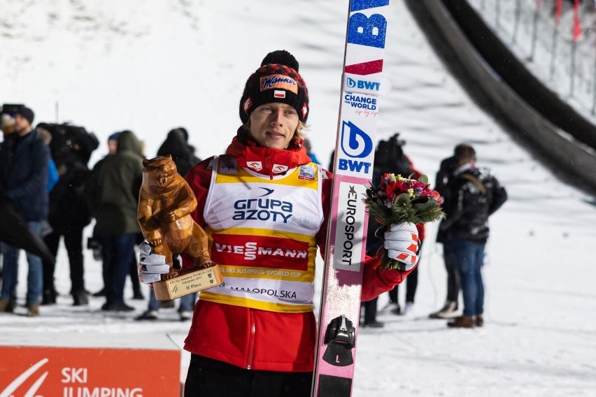 Skoki narciarskie OSLO 12.03.2023 r. WYNIKI. Dawida Kubacki doleciał na podium. Kamil Stoch: Skocznię trzeba wysadzić. Mogę się dorzucić