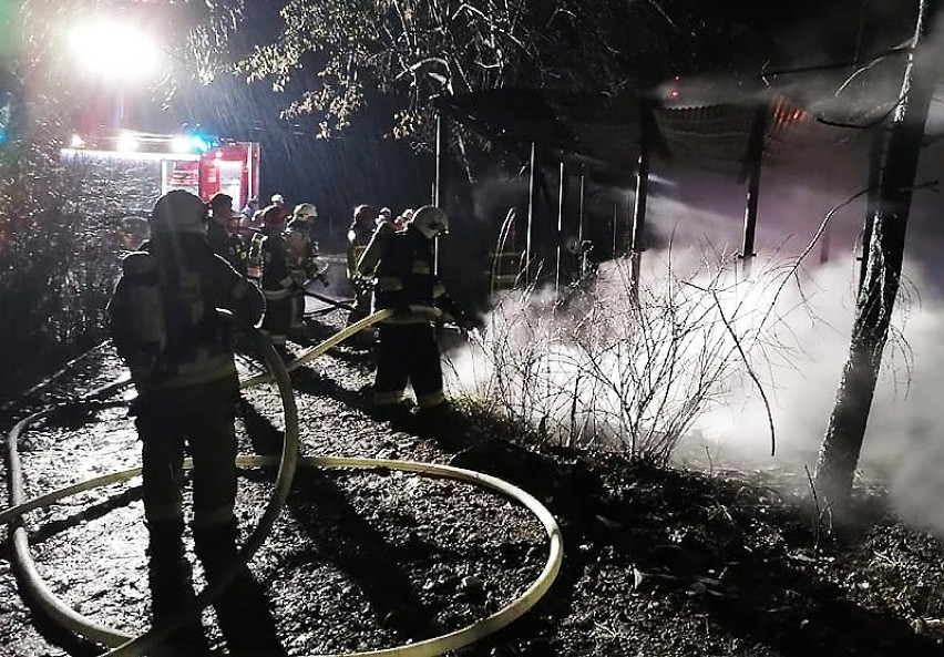 W Witowicach Górnych ogień rozszalał się o północy