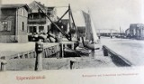 Wczasy nad Bałtykiem, ale 100 lat temu. Tak się plażowało w Darłowie. Zdjęcia