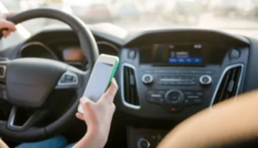 Ponad 30 sztumskich kierowców zostało ukaranych za używanie komórki w trakcie jazdy! ZDJĘCIA