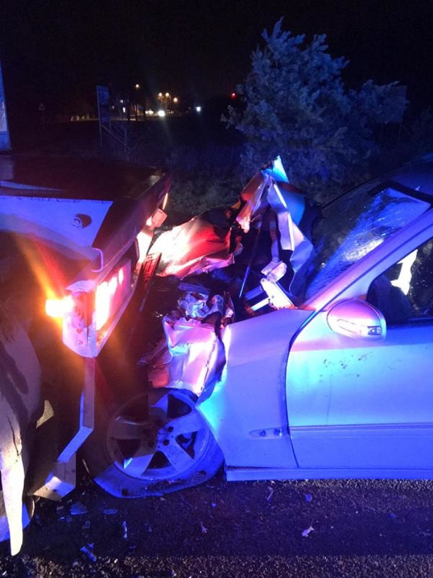 Groźny wypadek koło Gubina. Mężczyzna kierujący mercedesem...