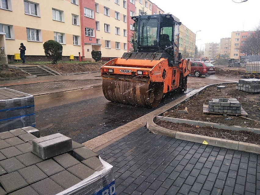 Wałbrzych: Co nowego na remontowanej ulicy Dunikowskiego (ZDJĘCIA)