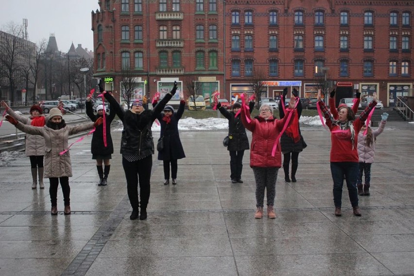 Przeciwko przemocy, czyli One Billion Rising w Rudzie Śląskiej. ZDJĘCIA