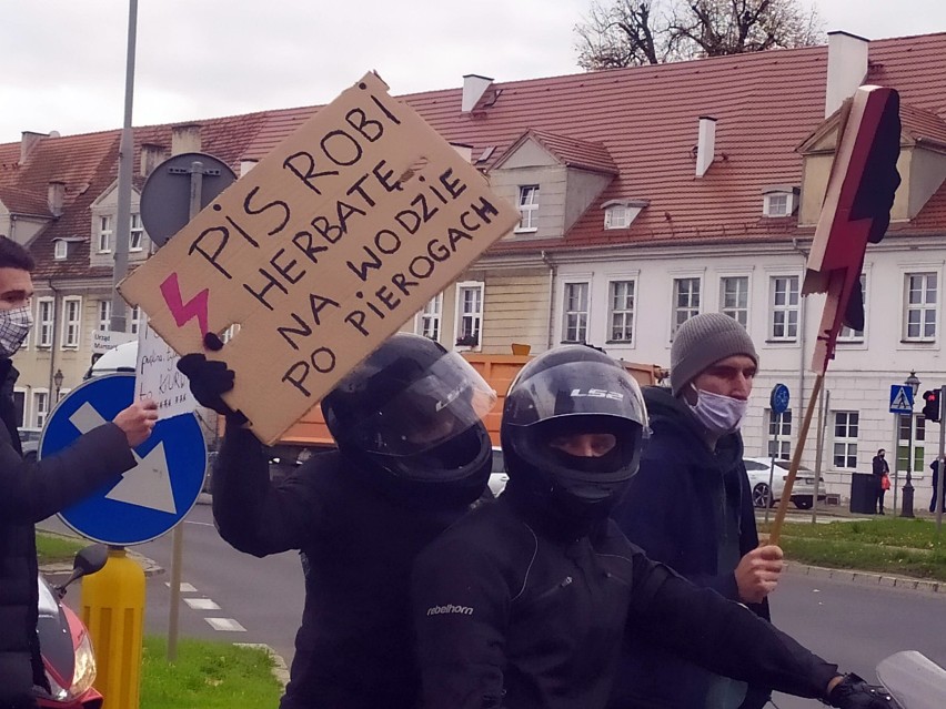 Hasła na proteście kobiet w Szczecinie - 28.10.2020 r.